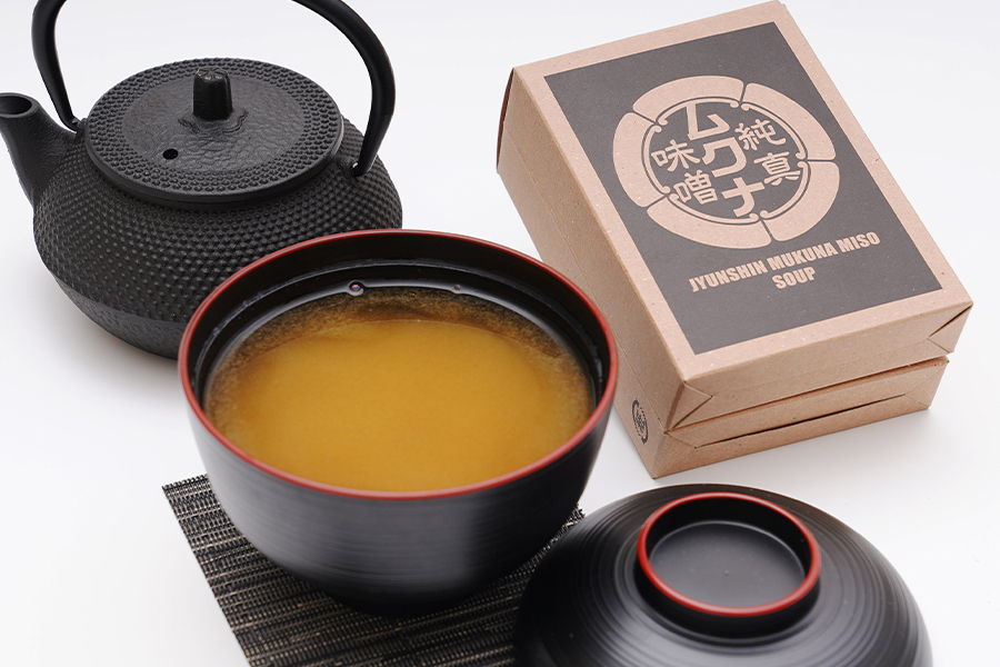 日本湯淺醬油產學合作開發黧豆添加的「純真黧豆味噌」沖泡粉包